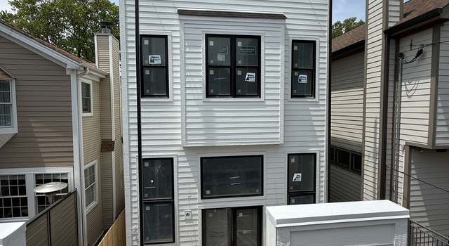 Photo of 3443 N Hamilton Ave, Chicago, IL 60618