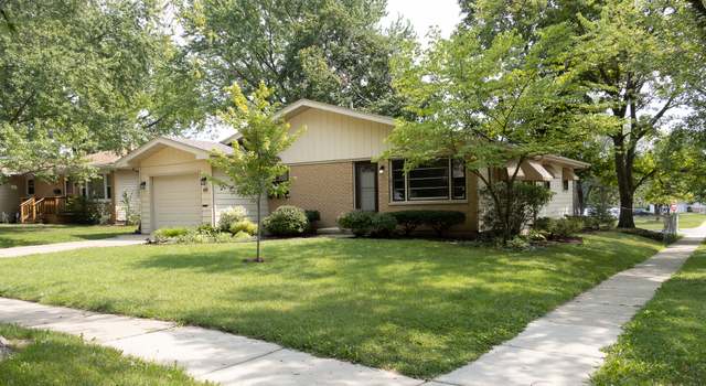Photo of 419 South St, West Dundee, IL 60118