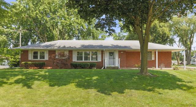 Photo of 1201 Mcdonald Ave, Aurora, IL 60506