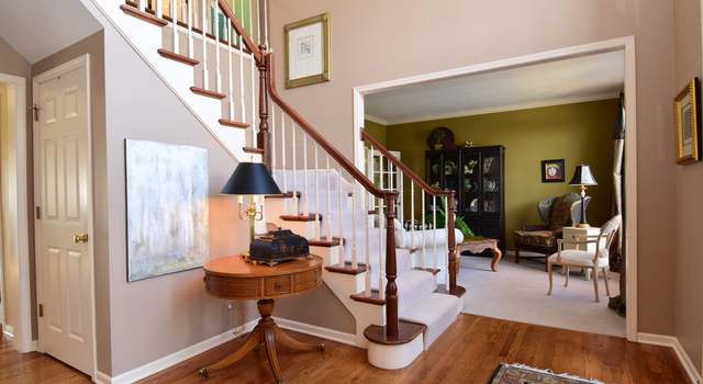 Photo of 2802 Spruce Ct, Geneva, IL 60134