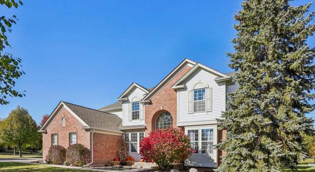 Photo of 4220 Bunker Hill Dr, Algonquin, IL 60102