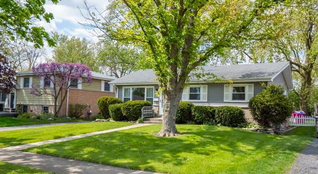 Photo of 526 W Moreland Ave, Addison, IL 60101