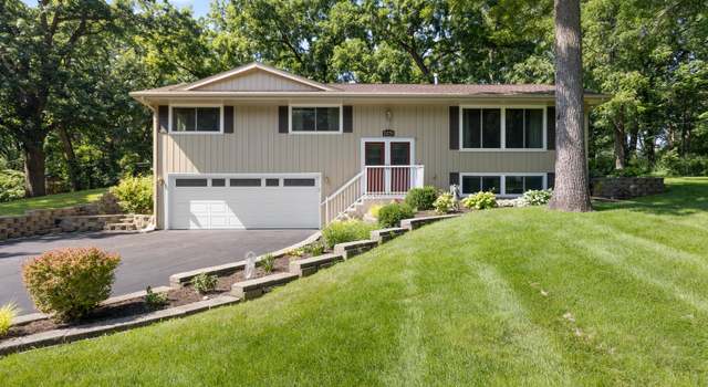 Photo of 5378 Yellowstone Dr, Rockford, IL 61109