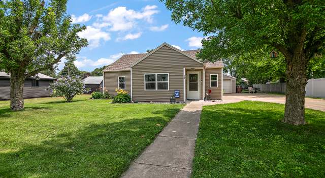 Photo of 360 S 4th Ave, Saint Anne, IL 60964