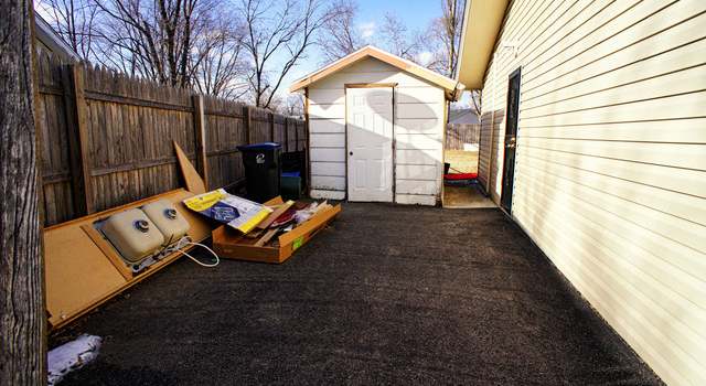 Photo of 2720 W Vermont Ave, Waukegan, IL 60087