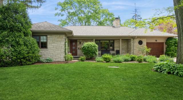 Photo of 9535 Harding Ave, Evanston, IL 60203