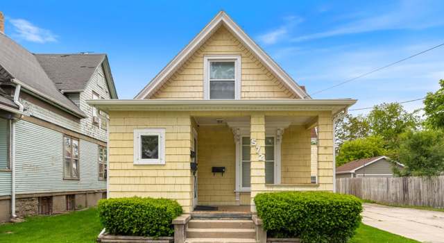 Photo of 572 Walnut Ave, Elgin, IL 60123