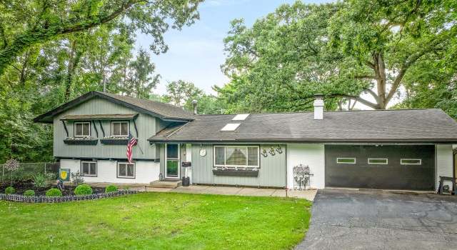 Photo of 1708 Parkview Ave, Rockford, IL 61107