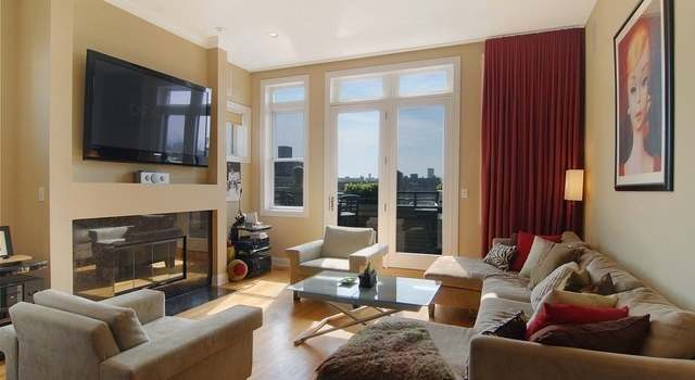 Photo of 1116 W Hubbard St Unit 4E, Chicago, IL 60642