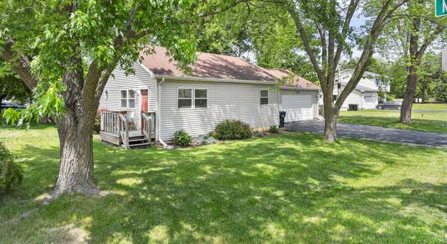 Photo of 2602 Michael St, Wonder Lake, IL 60097