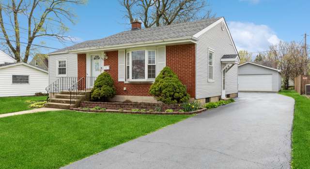 Photo of 482 Longwood Ct, Chicago Heights, IL 60411