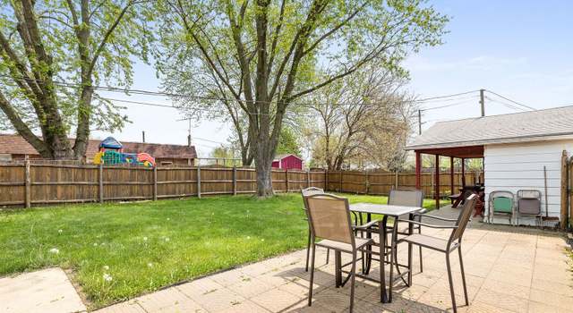 Photo of 2506 Fairway Dr, Joliet, IL 60435