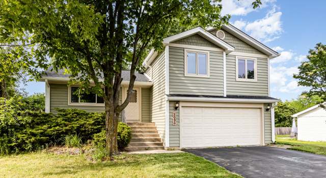 Photo of 3020 Timber Hill Ct, Aurora, IL 60504