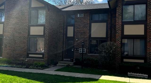 Photo of 18W149 Kirkland Ln, Villa Park, IL 60181