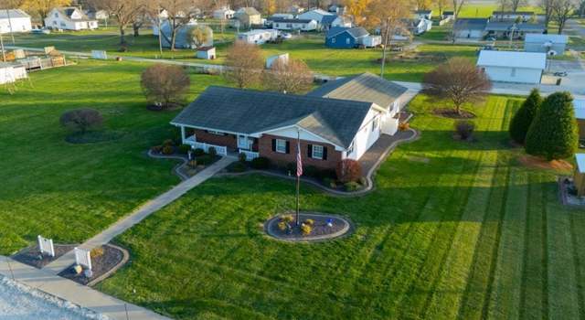Photo of 233 S Main St, Coatsburg, IL 62325