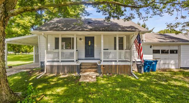 Photo of 718 W Bristow St, Monticello, IL 61856
