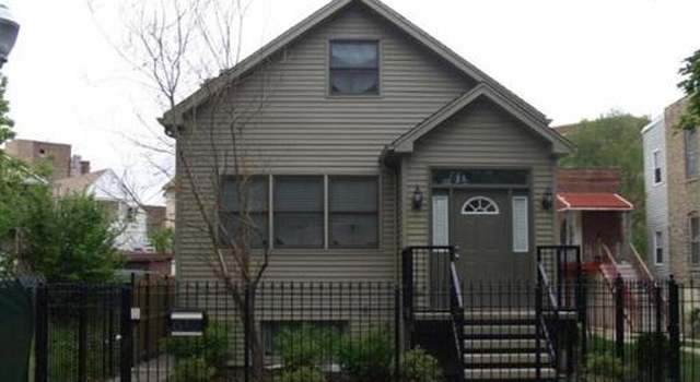 Photo of 2032 N Point St, Chicago, IL 60647