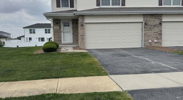 Photo of 1406 Somerset Dr, Beecher, IL 60401