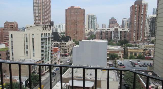 Photo of 70 W Huron St #1302, Chicago, IL 60654