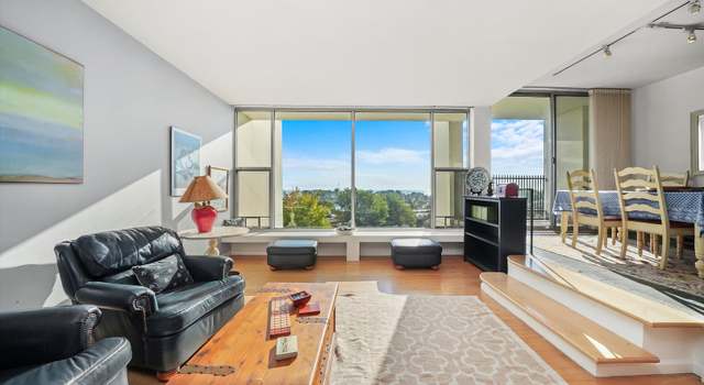 Photo of 3200 N Lake Shore Dr #605, Chicago, IL 60657