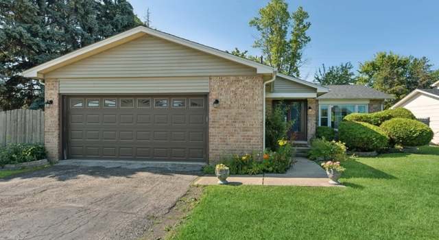 Photo of 401 Jefferson Ct, Wheeling, IL 60090