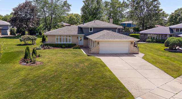 Photo of 8941 Timothy Ct, Orland Park, IL 60462