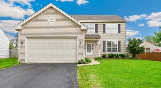 Photo of 7030 Westwood Dr, Carpentersville, IL 60110