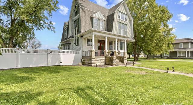 Photo of 115 E Taylor St, Grant Park, IL 60940