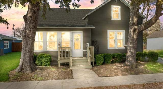 Photo of 206 W 1st St, Gridley, IL 61744