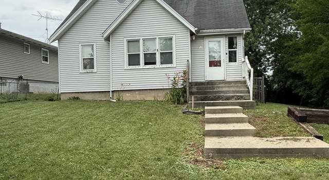 Photo of 526 Grandview Dr, Round Lake Park, IL 60073