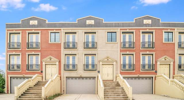 Photo of 16W540 Bluff Rd Unit 16W540, Willowbrook, IL 60527