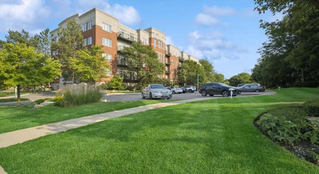 Photo of 820 Weidner Rd #405, Buffalo Grove, IL 60089