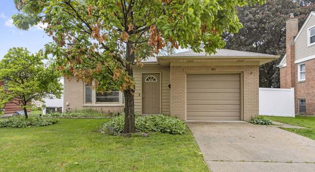 Photo of 971 S Wolf Rd, Des Plaines, IL 60016