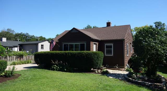 Photo of 27W765 Galusha Ave, Warrenville, IL 60555