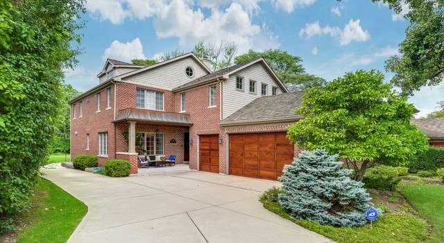 Photo of 312 Country Ln, Glenview, IL 60025