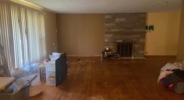 Photo of 212 Country Club Rd, Chicago Heights, IL 60411