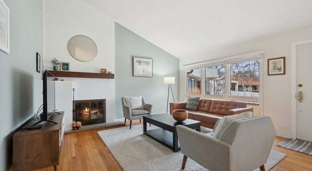 Photo of 3612 Hillside Rd, Evanston, IL 60201