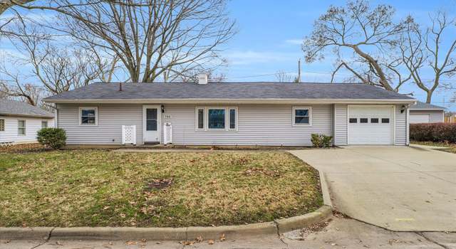 Photo of 306 Kelly Ct, Champaign, IL 61821
