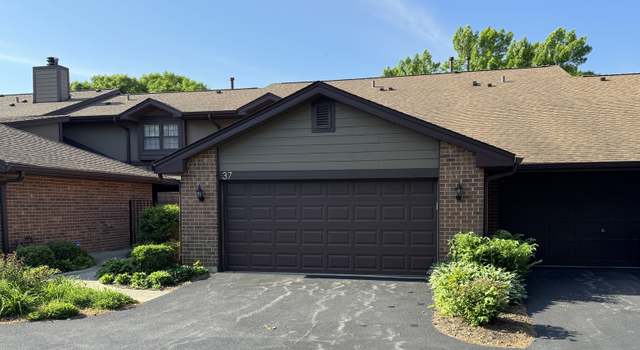 Photo of 37 White Birch Ln, Westmont, IL 60559
