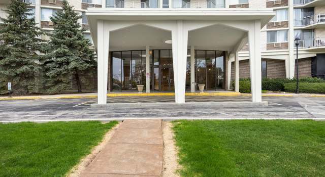 Photo of 40 N Tower Rd Unit 11E, Oak Brook, IL 60523