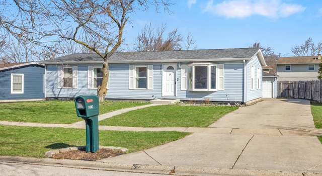Photo of 3852 Cambridge Dr, Park City, IL 60085