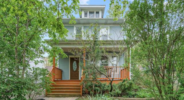 Photo of 827 Spring St, Aurora, IL 60505