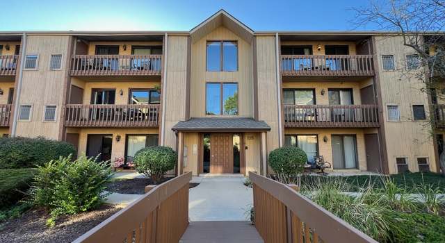 Photo of 115 Olesen Dr Unit 3I, Naperville, IL 60540