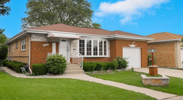 Photo of 8924 Oleander Ave, Morton Grove, IL 60053