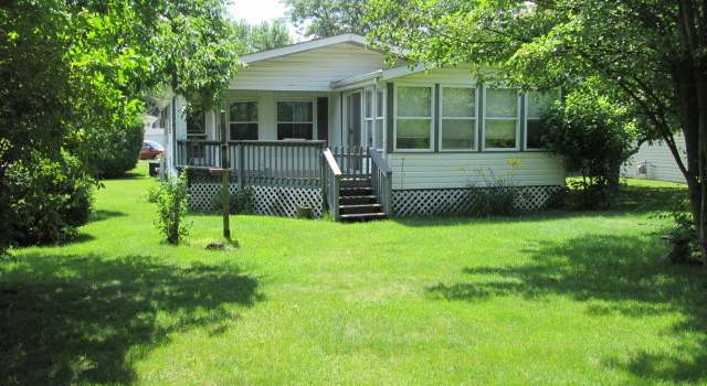 Photo of 600 E Wood Ln, Belvidere, IL 61008
