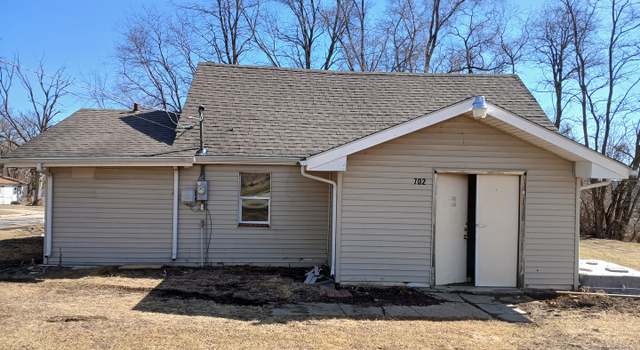 Photo of 702 Cambridge Ave, Rockford, IL 61102