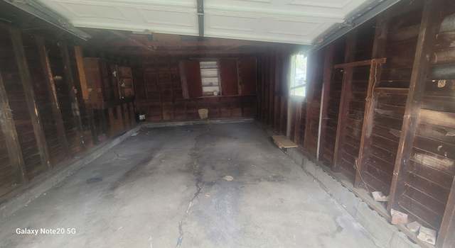 Photo of 809 W Columbia St, Danville, IL 61832