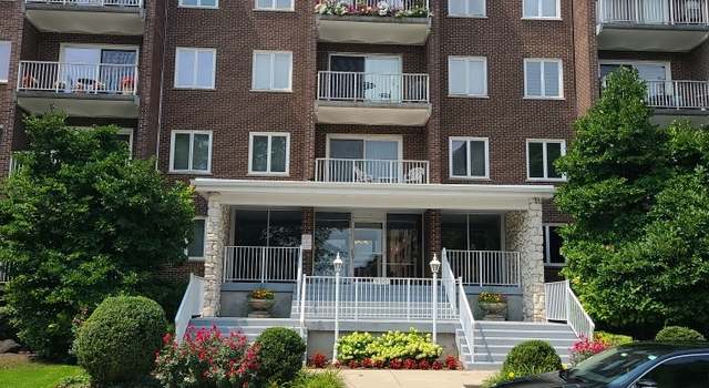 Photo of 900 Center St Unit 4E, Des Plaines, IL 60016