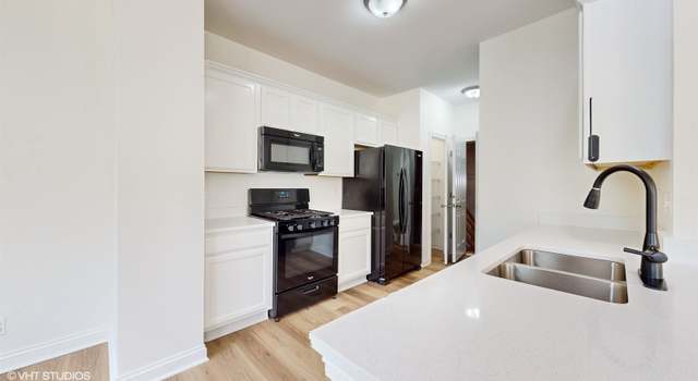 Photo of 61 Melrose Ct, South Elgin, IL 60177