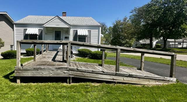 Photo of 1204 W Packard St, Decatur, IL 62522